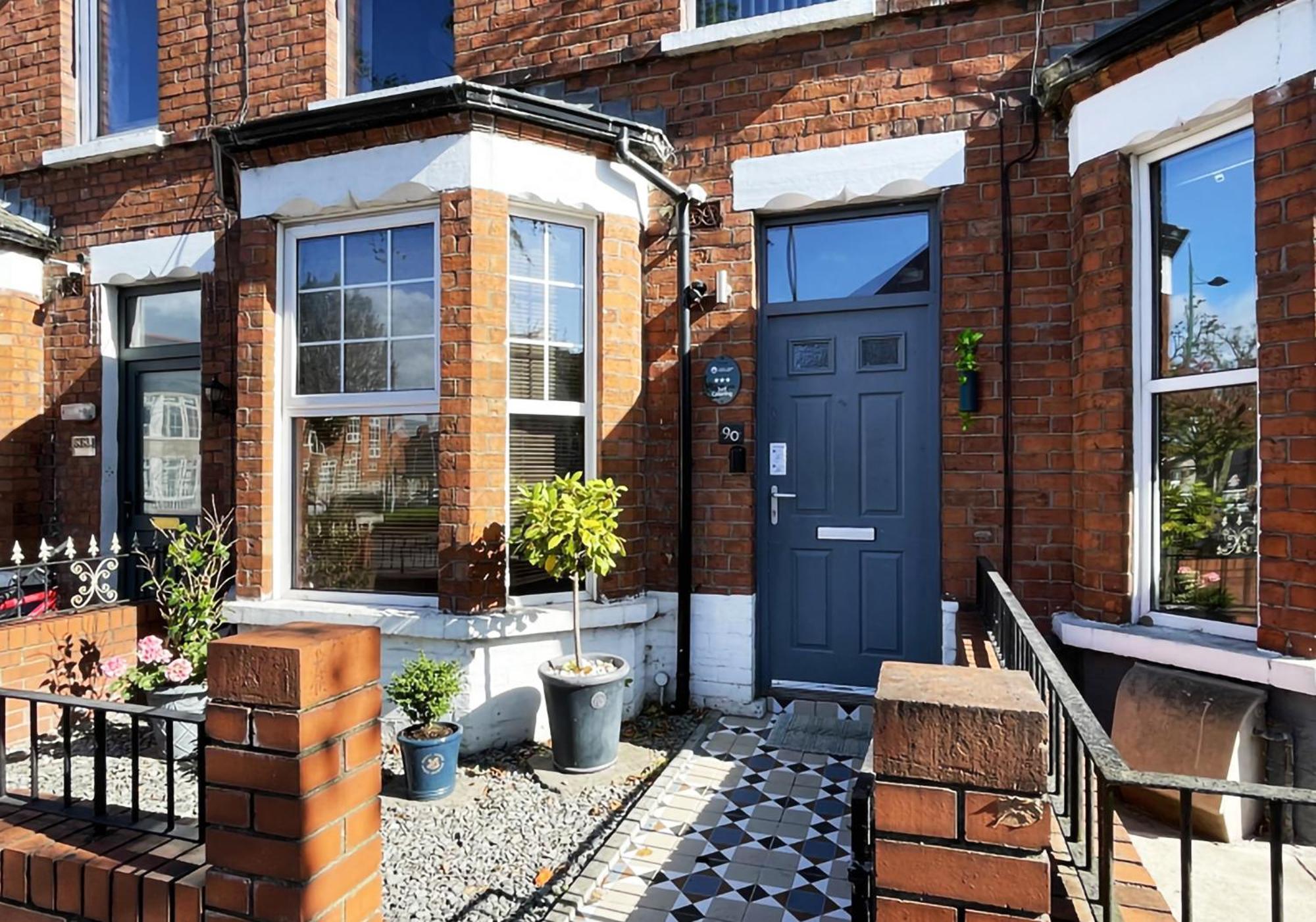 Villa Titanic The Lady -Free Parking Belfast Exterior foto